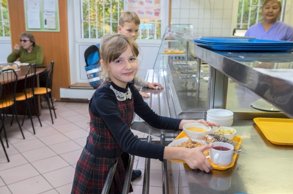 На «Госуслугах» теперь можно оценить школьное питание
